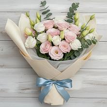 Букет цветов из:  Лизиантусы в Сафоново Смоленской области
