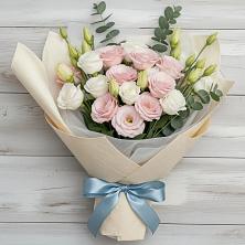 Букет цветов из:  Лизиантусы в Сафоново Смоленской области