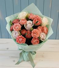 Букет цветов из:  Розы в Сафоново Смоленской области