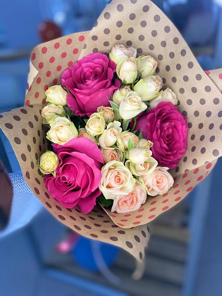 Букет цветов из: Розы в Сафоново Смоленской области