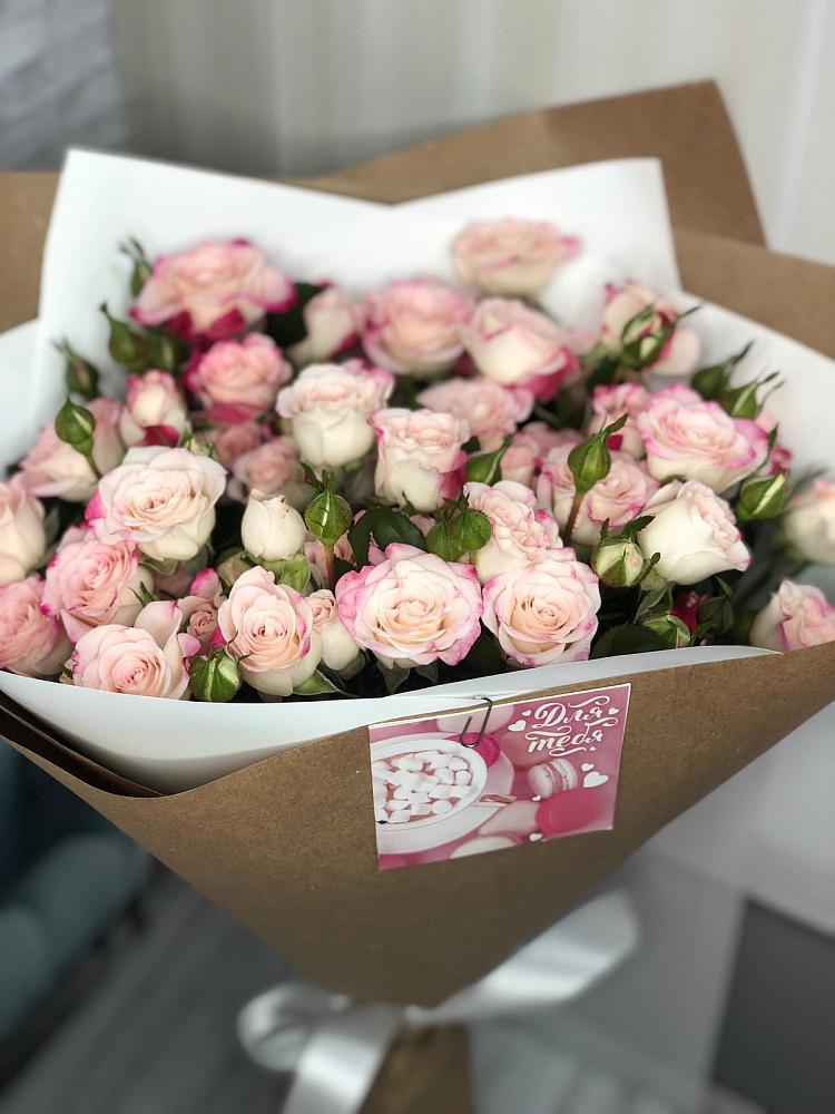 Букет цветов из: Розы в Сафоново Смоленской области