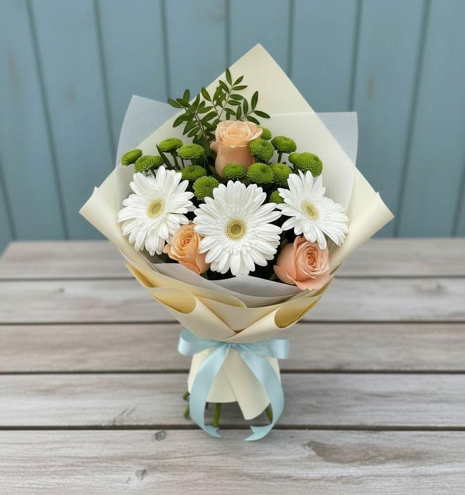Букет цветов из: Герберы, Розы и Хризантемы в Сафоново Смоленской области