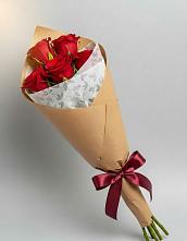 Букет цветов из:  Розы в Сафоново Смоленской области