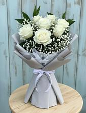 Букет цветов из:  Розы в Сафоново Смоленской области