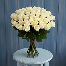 Букет 51 Белая роза Эдлесс Лав в Сафоново Смоленской области