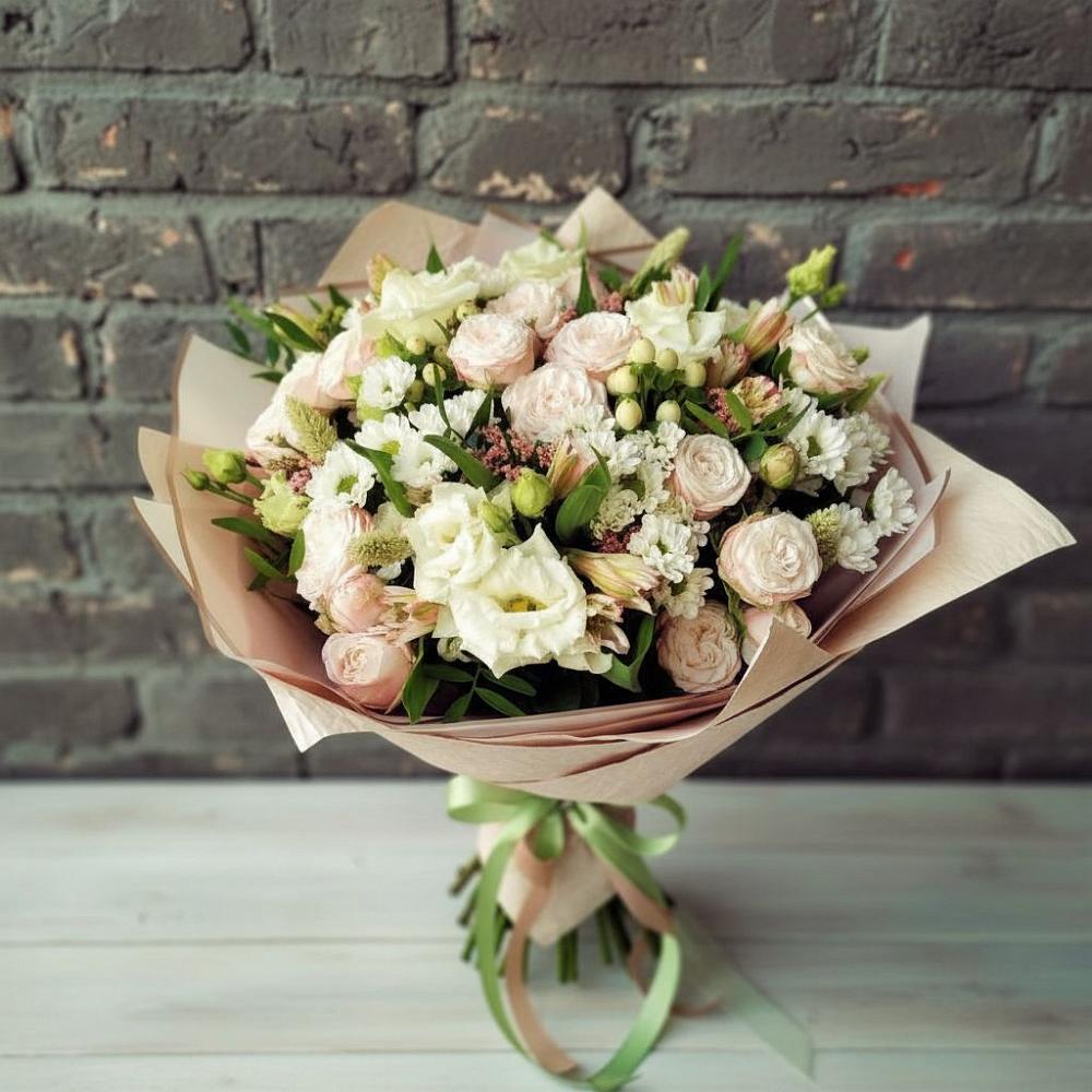 Букет цветов из: Альстромерии, Розы и Хризантемы в Сафоново Смоленской области