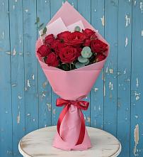 Букет цветов из:  Розы в Сафоново Смоленской области