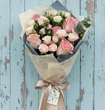 Букет цветов из:  Розы в Сафоново Смоленской области