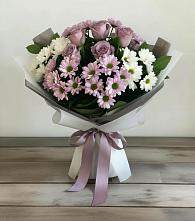 Букет цветов из:  Хризантемы и Розы в Сафоново Смоленской области